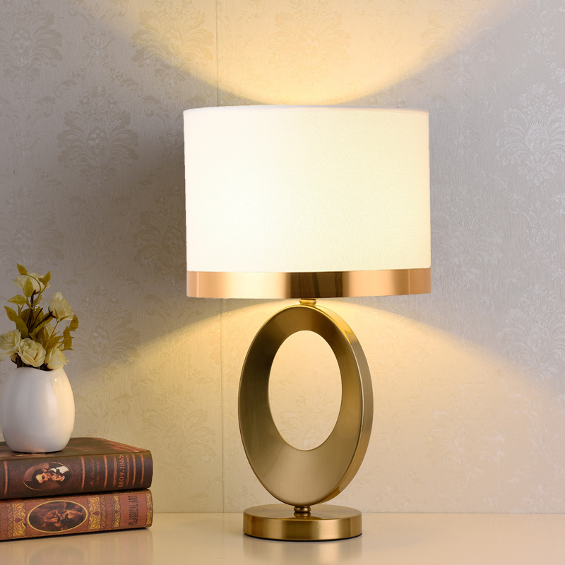 Скандинавская стильная миниатю – обзор и цена Desk Lamp