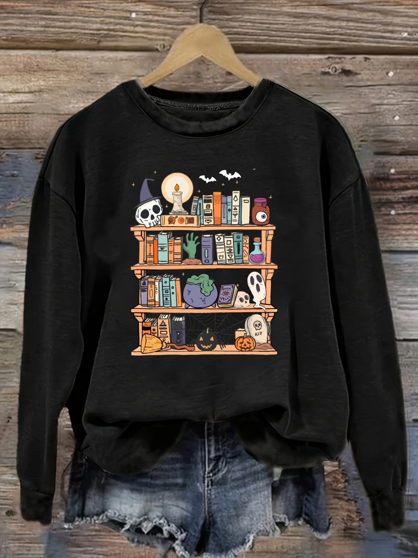 Женская повседневная футболка  – обзор и цена Bookshelf