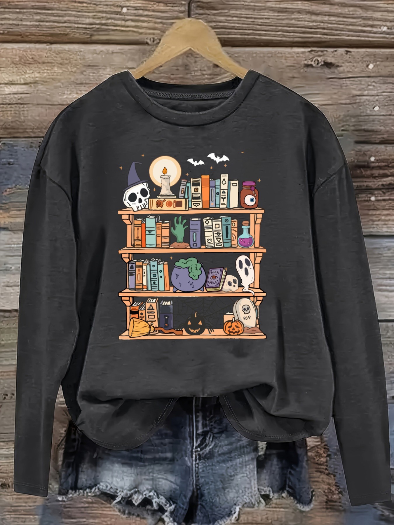 Женская повседневная футболка  – обзор и цена Bookshelf